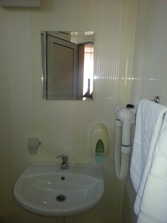 Family Hotel Yola Čepelare Pokoj fotografie