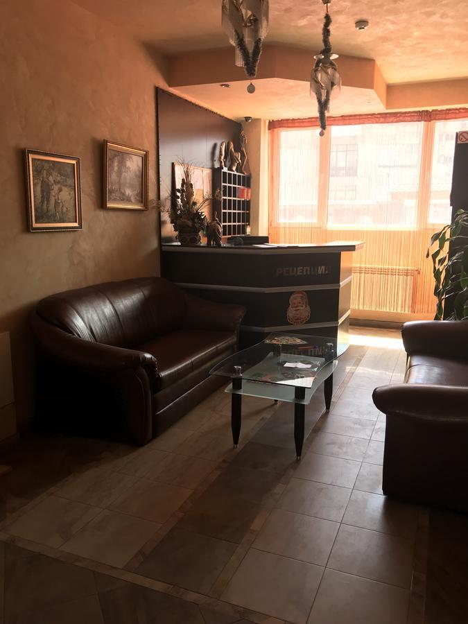 Family Hotel Yola Čepelare Exteriér fotografie